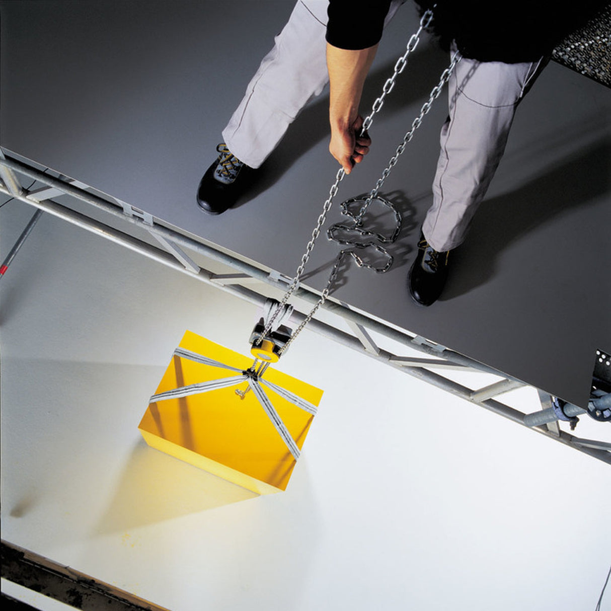 Řetězový kladkostroj 500kg/3m YALE